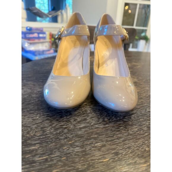 Liz Claiborne Savannah Cream Patent Block Heel Mary Janes sz 11W NWOT - Picture 3 of 6